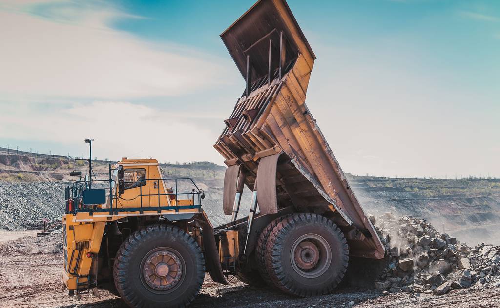 Corporate & tax advice for TSX-listed mining services provider